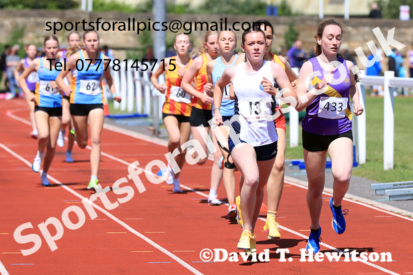 Middle Distance, 2026 Northern Schools Inter Counties, Wentworth, Hexham. Photo: David T. Hewitson/Sports for All Pics